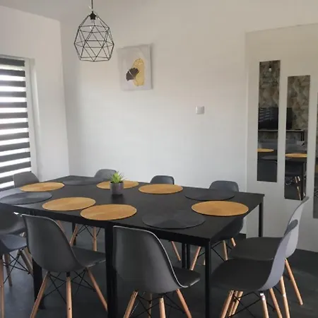 Lurkó Apartamento *