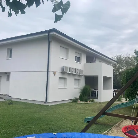 Apartamento Lurkó *