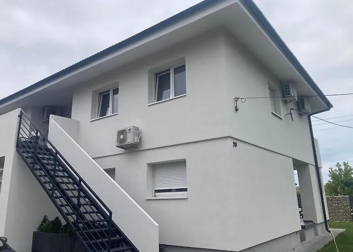 Lurko Апартаменты Шиофок